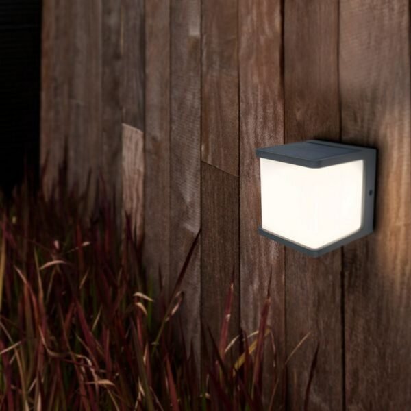 LÁMPARA SOLAR ABSORBENTE LED APLIQUE PARED 7.5W LUZ CÁLIDA BRILLANTE– 7SOLLED19VCD30G – TECNOLITE - Imagen 3